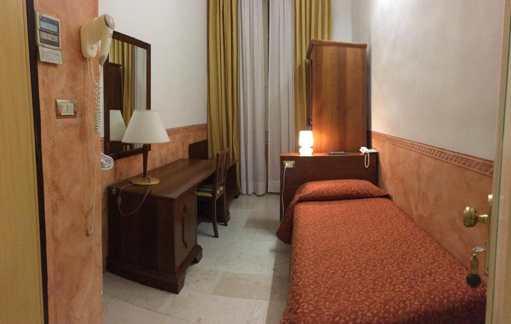 Hotel Olimpia Floransa Dış mekan fotoğraf